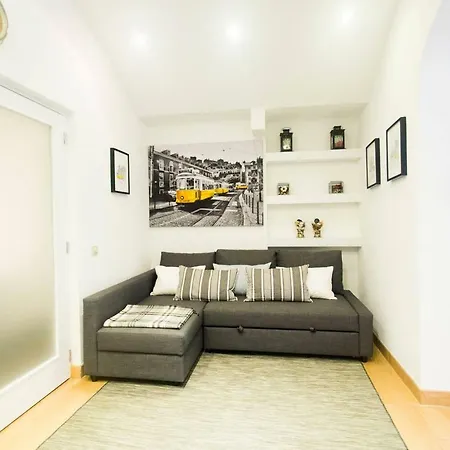 Ola - Terrace Principe Real Ii Apartment Lisbon